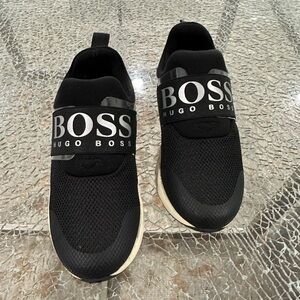 Hugo Boss Sneakers
European Size 28